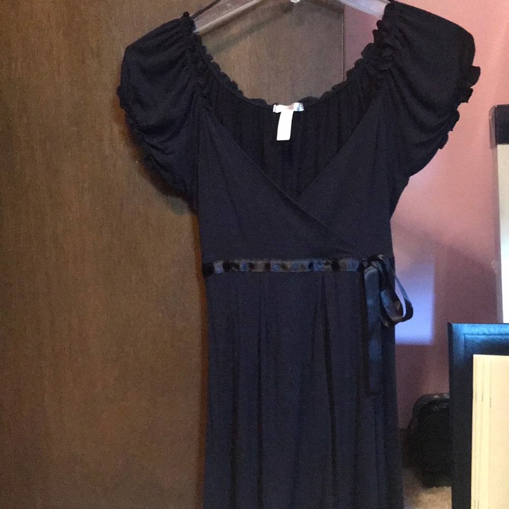 Black V-Neck Dress Top